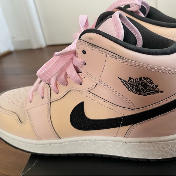 Jordan 1 Mid “Pink Foam” - Picture 6 of 14